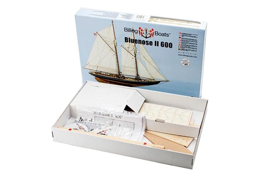 Bausatz Segelschiff Bluenose II, 520 mm 1:100<br>Segelschiff Modellbausatz