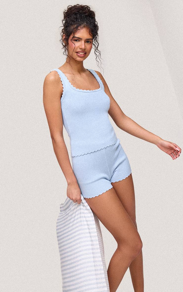 Bleu Short Taille Haute En Maille À Bord Festonné