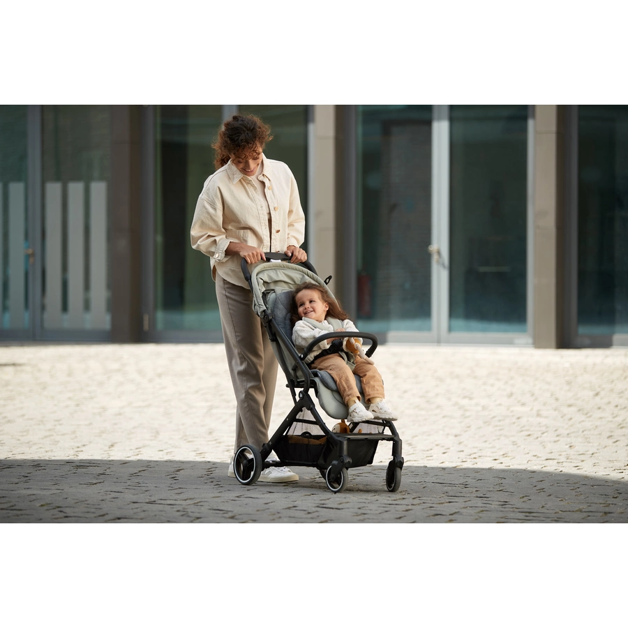 hauck Buggy Travel N Care Plus Black