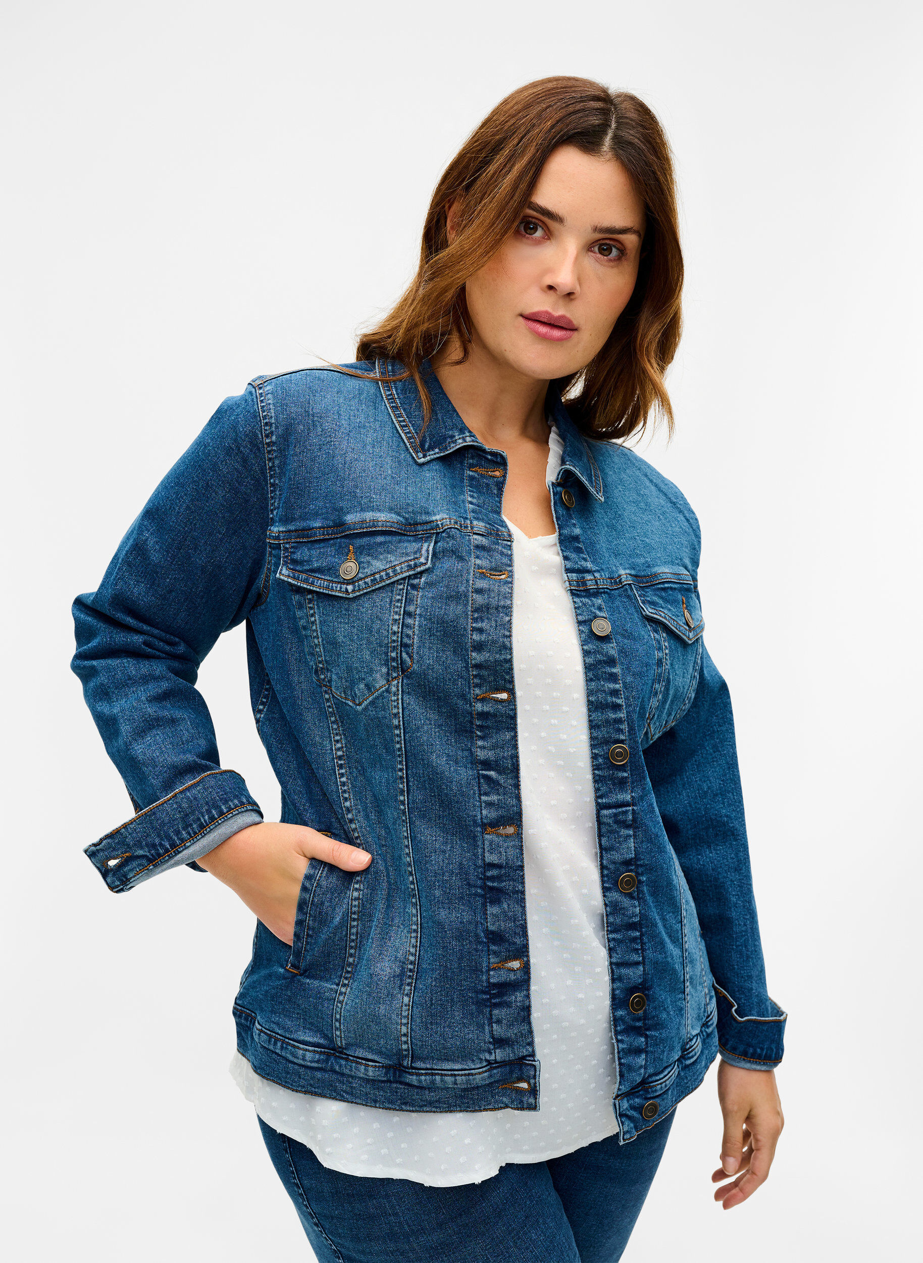 Kort denimjakke i bomuld
