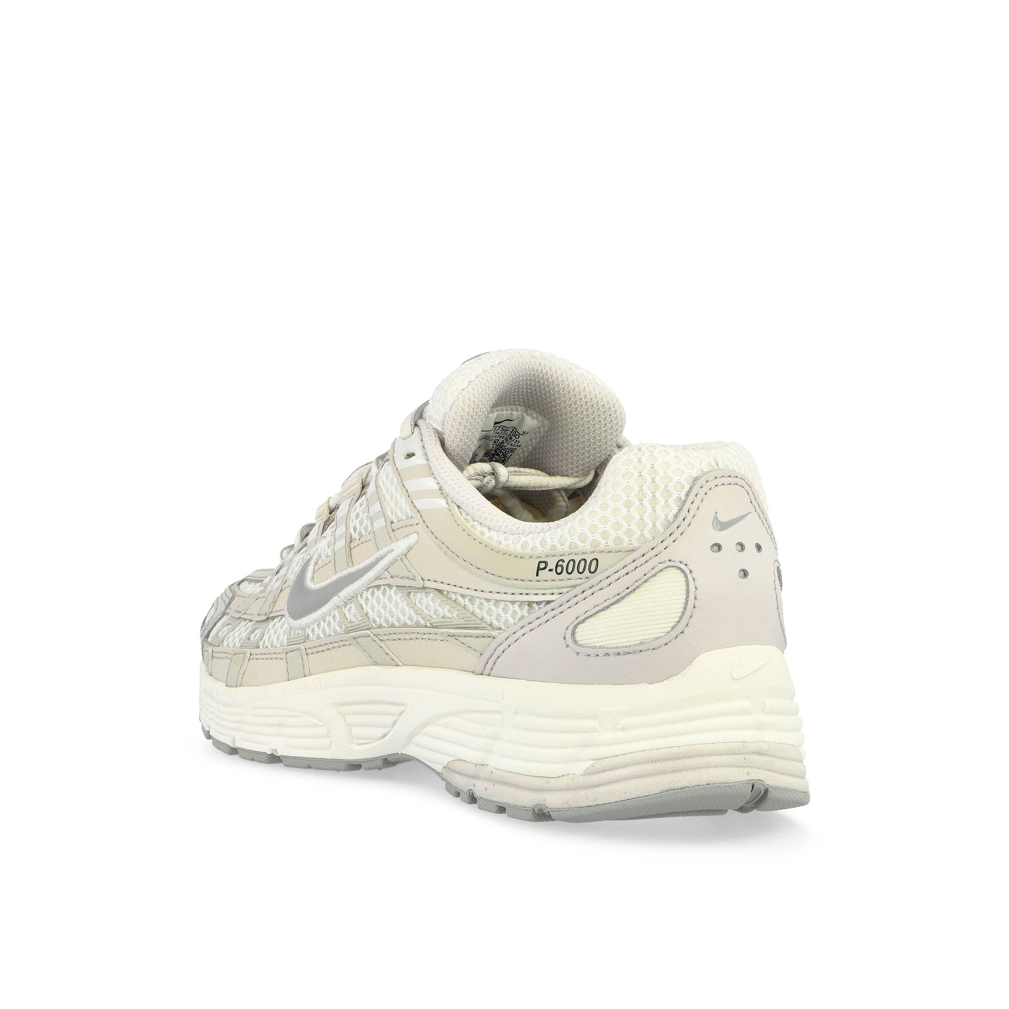 Nike<br>W P-6000