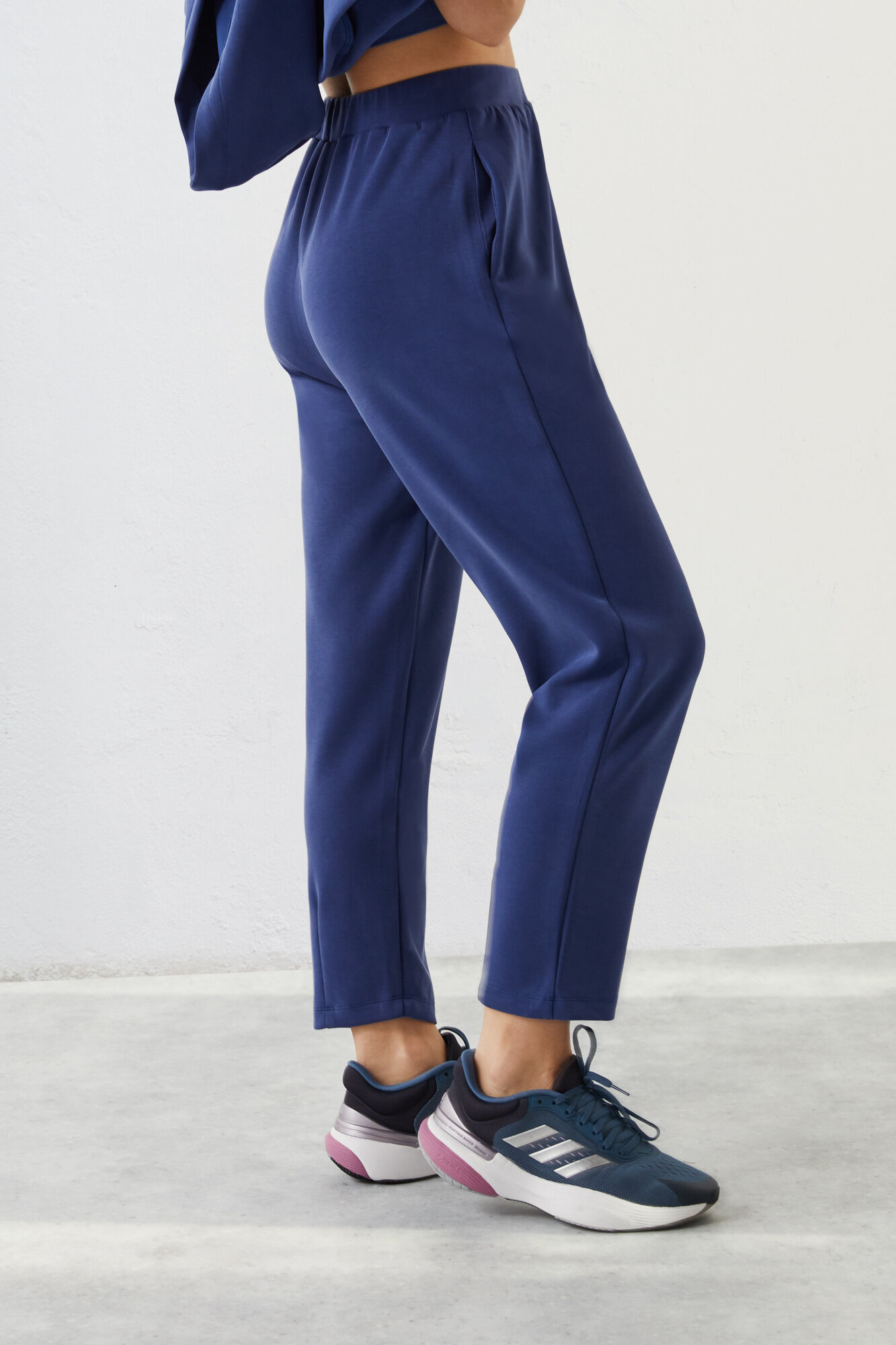 Calça jogger azul escura - azul