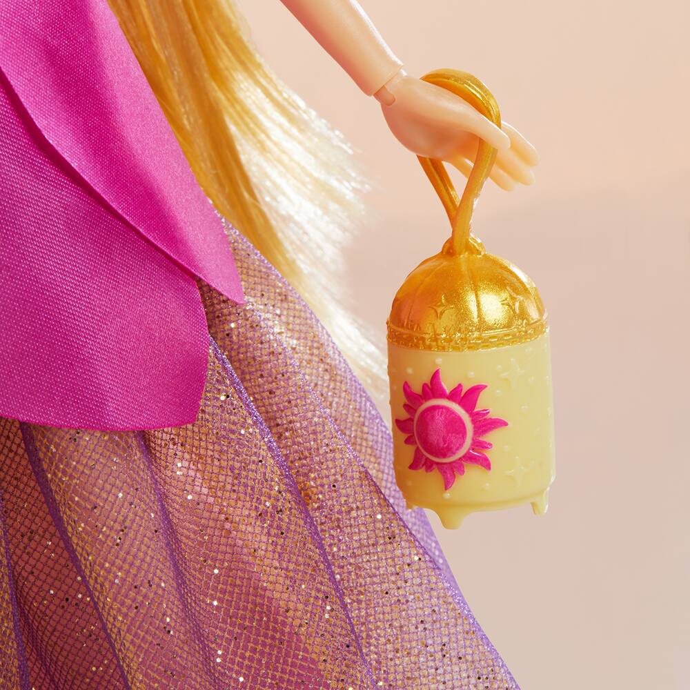 POUPEE STYLE SERIES RAIPONCE 2