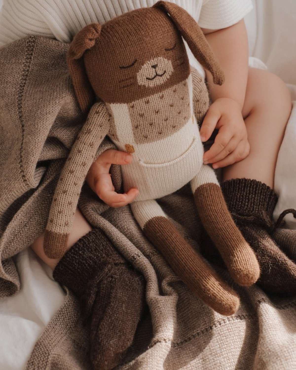 Kosebamse – Håndstrikket Alpakkaull | Large Bunny