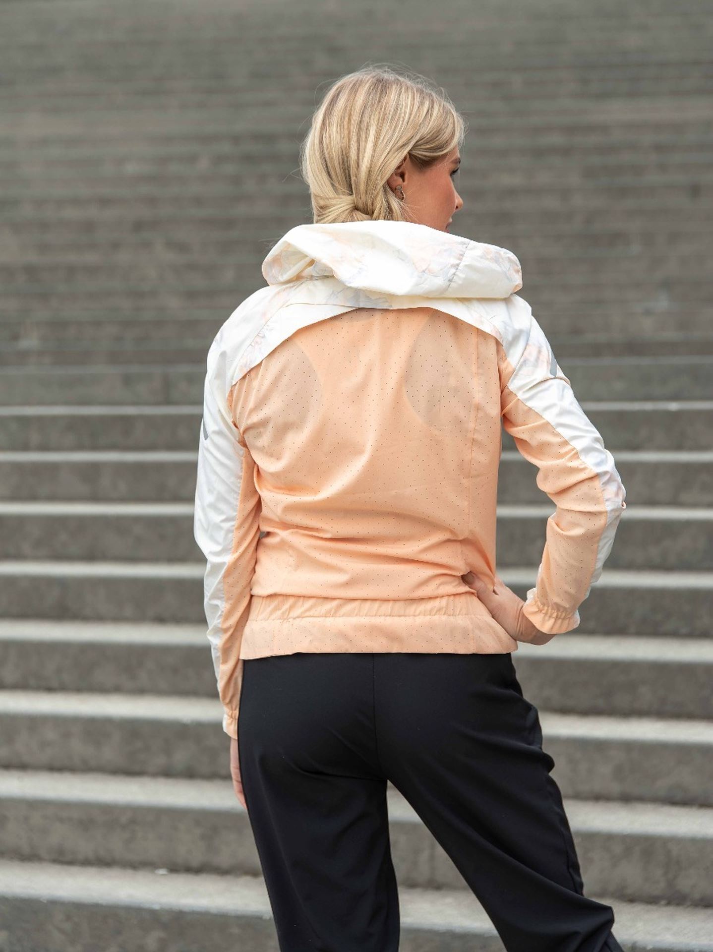 Breeze jacket