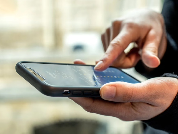 Quad Lock Screen Protector, iPhone 13/13 Pro