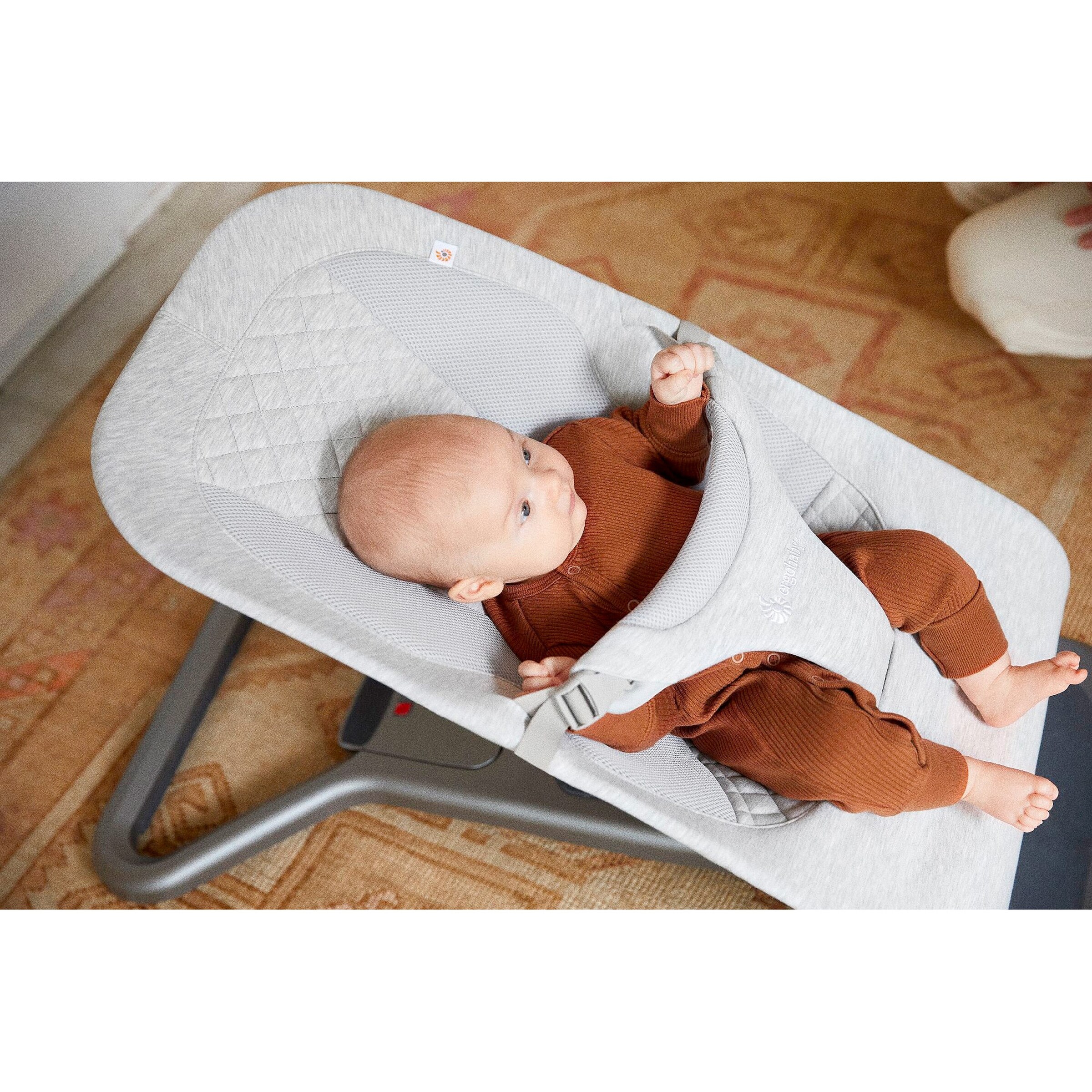 Ergobaby® Babywippe Bouncer Evolve 3-in1 Light Grey