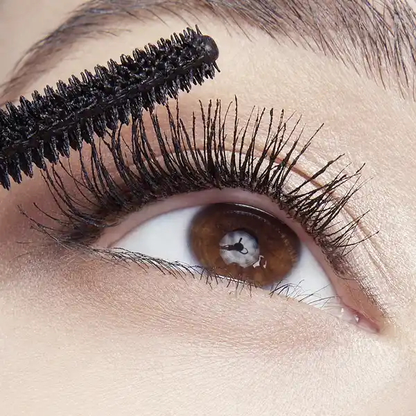 Lash Sensational Sky High Very Black mit gratis Mini Tattoo Liner Gel Pen Nr. 900 Deep Onyx