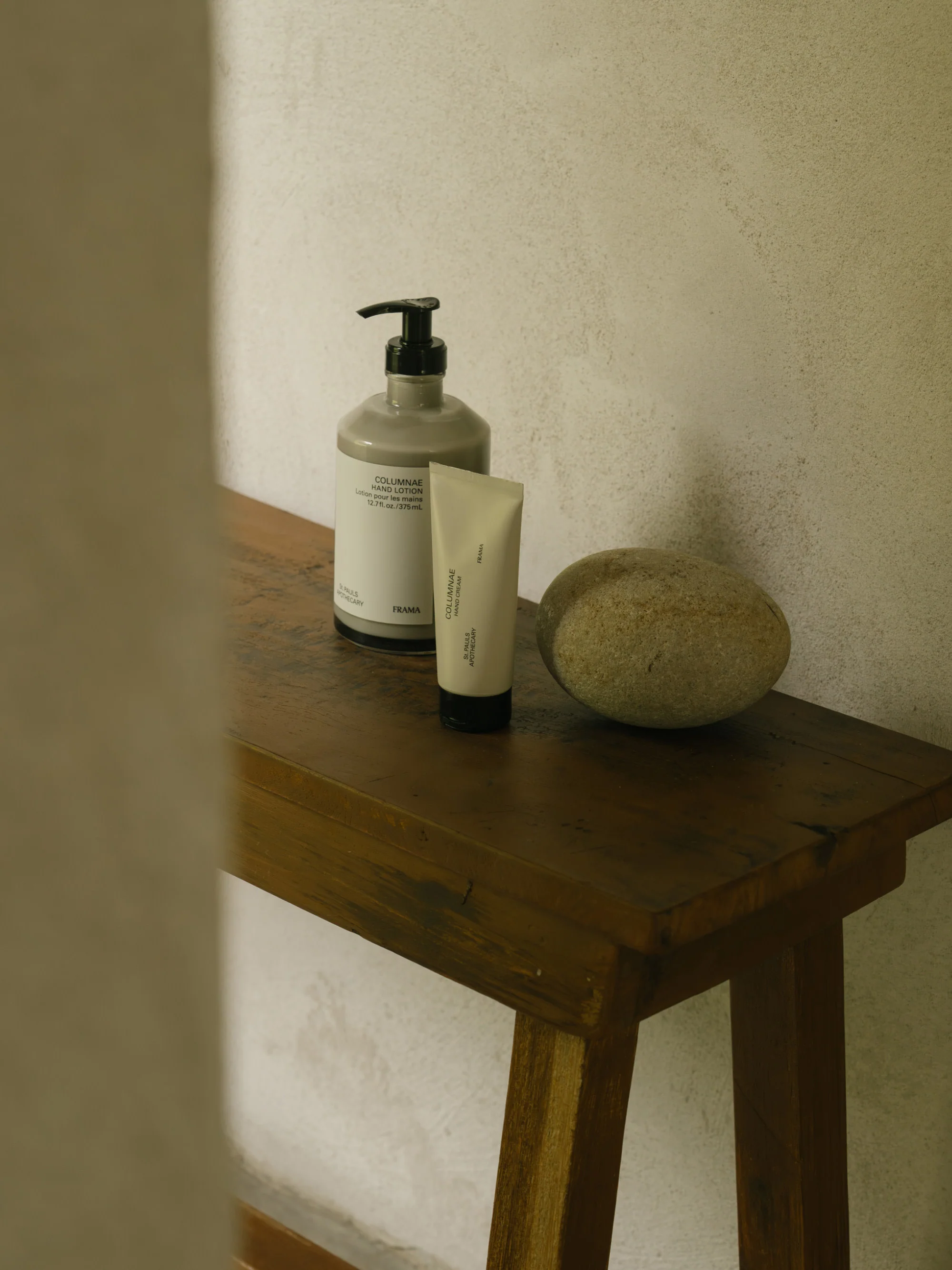 Handlotion Columnae (vetiver, zwarte peper, bittere sinaasappel & tuya)