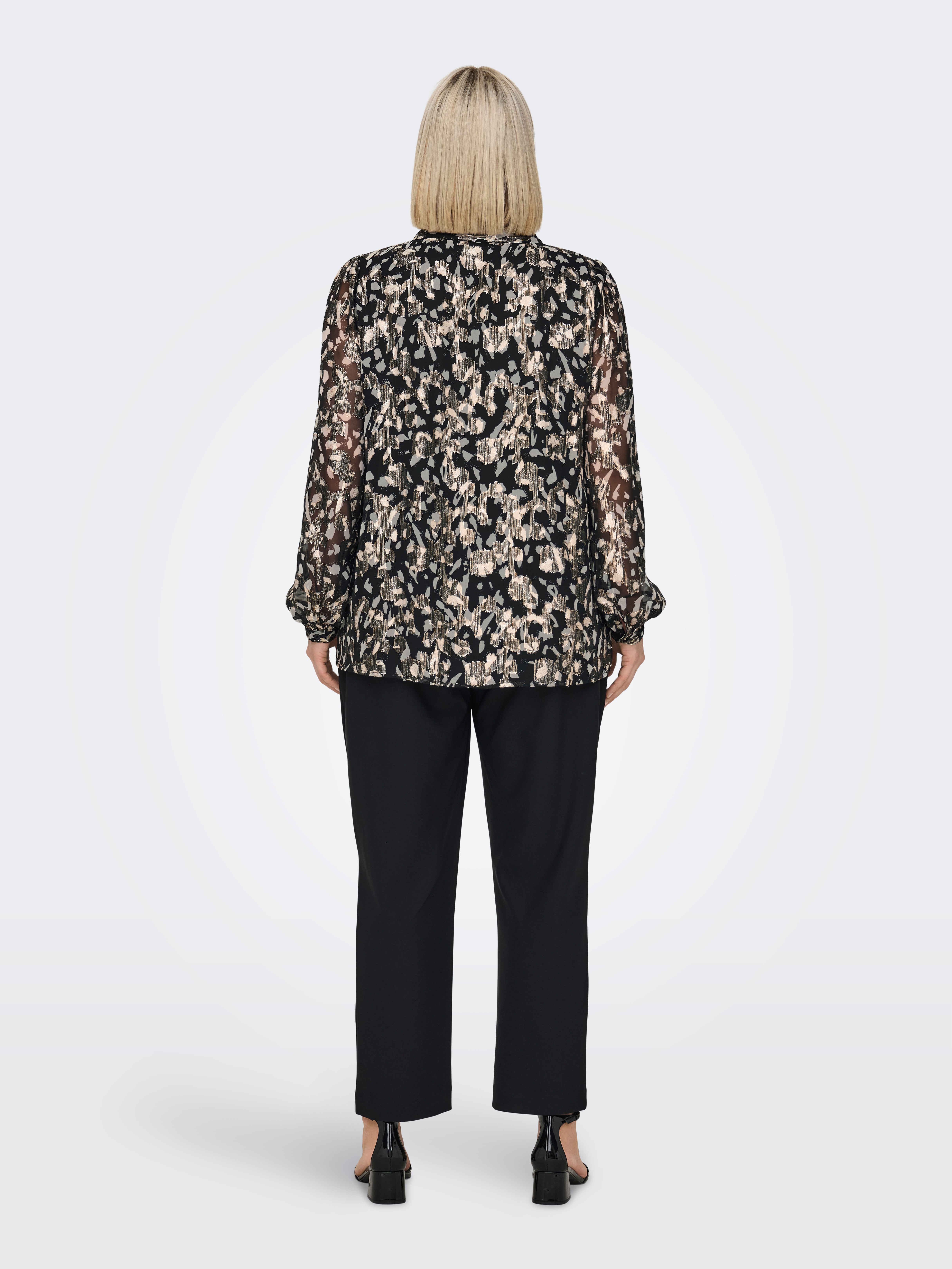 CARMALIKO Top Black