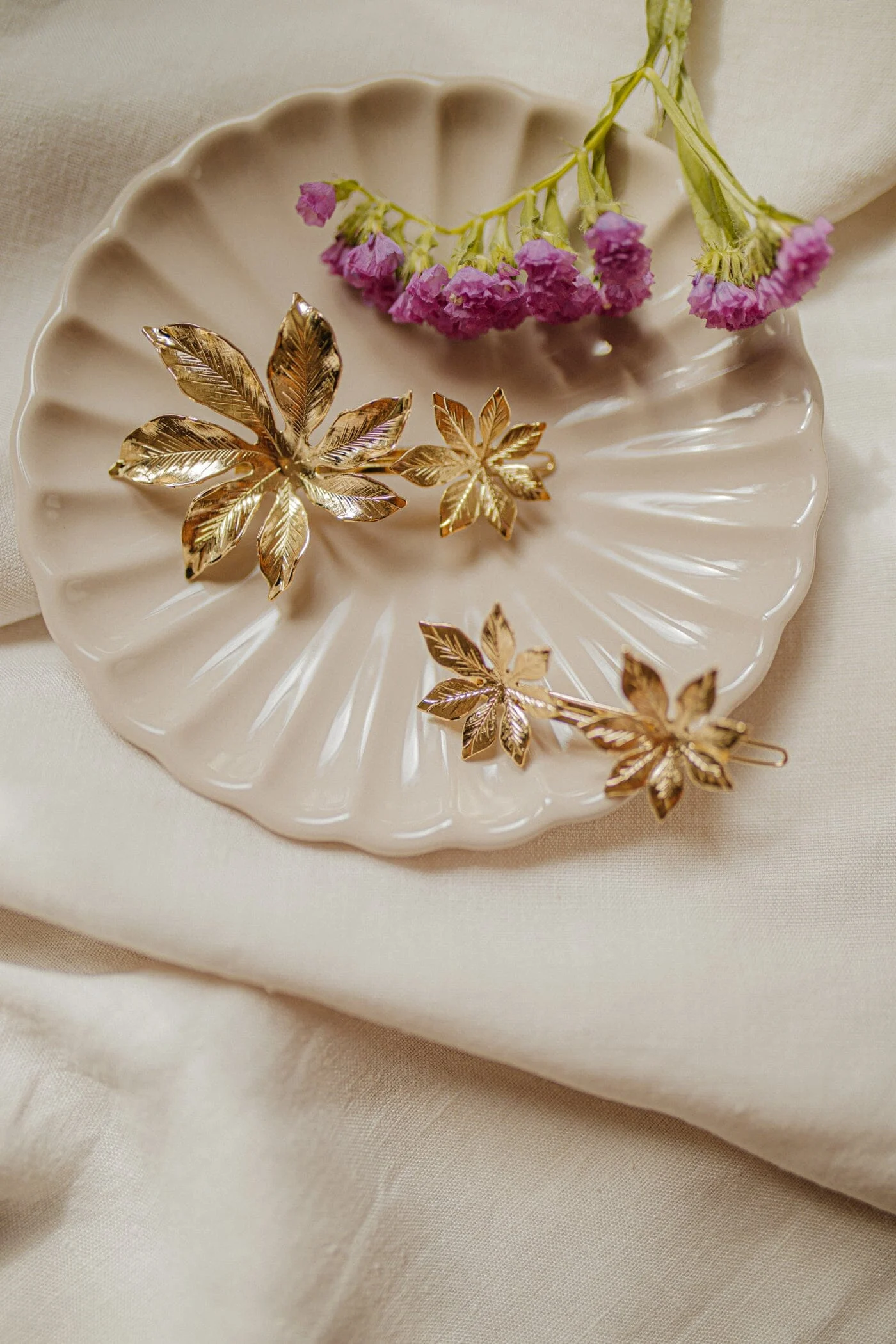 CHLORIS - Maxi barrette fleurs doré à l'or fin | Doré
