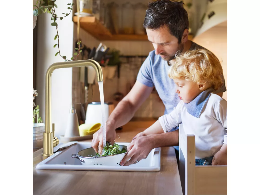 Lonheo Max 2pcs Robinet Cuisine,Mitigeur Evier Flexible Rotatif 360°,Mitigeur Cuisine Inoxydable avec Aérateur Démontable, Doré Brossé,EU Modèle