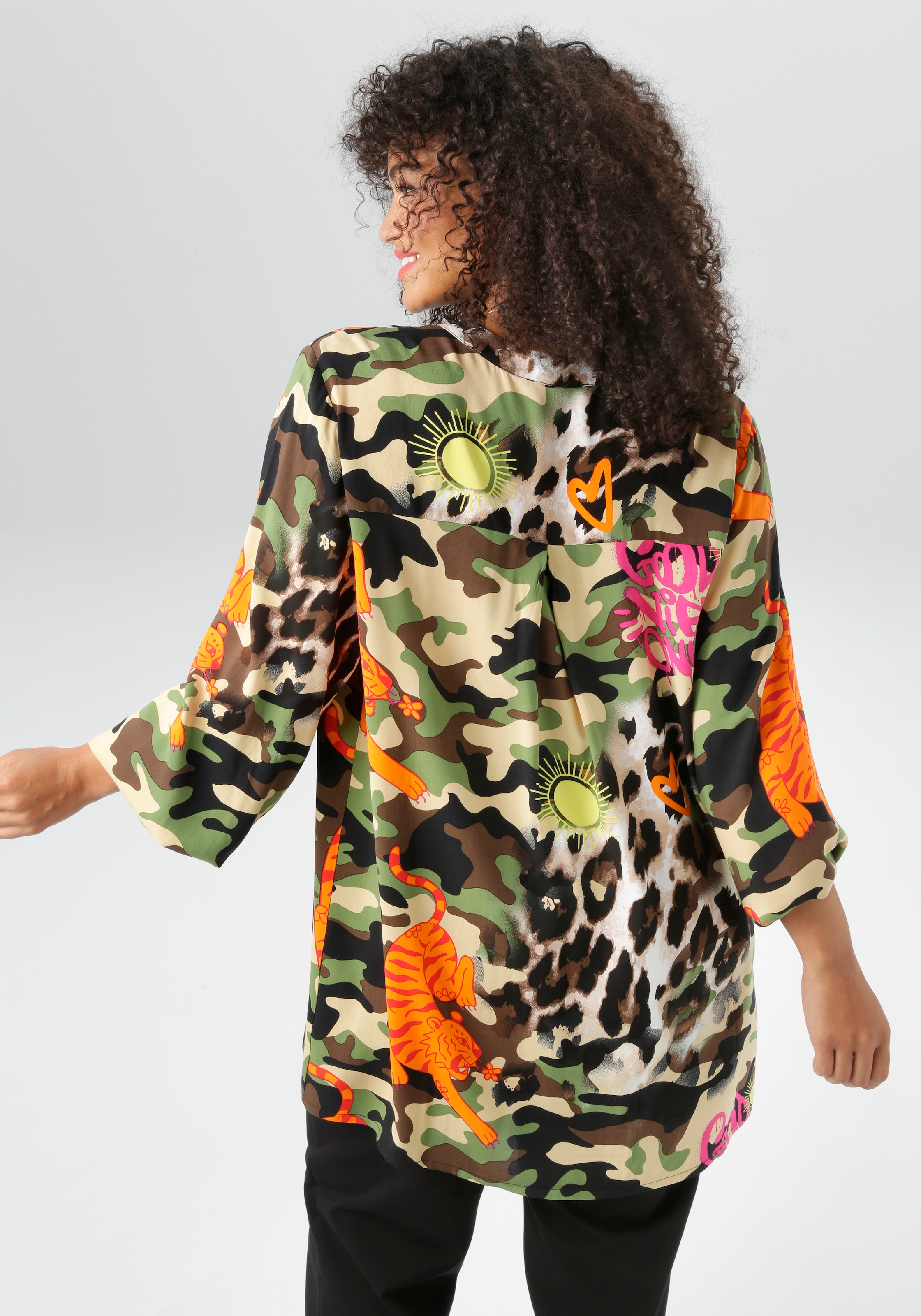 Aniston PLUS Schluppenbluse , mit extravaganten farbenfrohes Animaldessin - NEUE KOLLEKTION