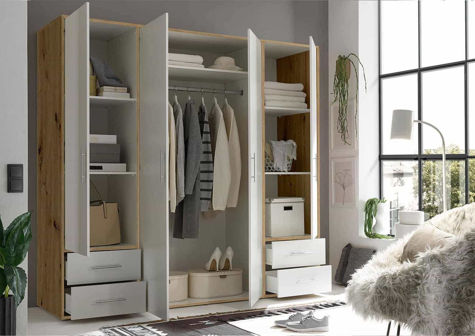 Kleiderschrank Valbo