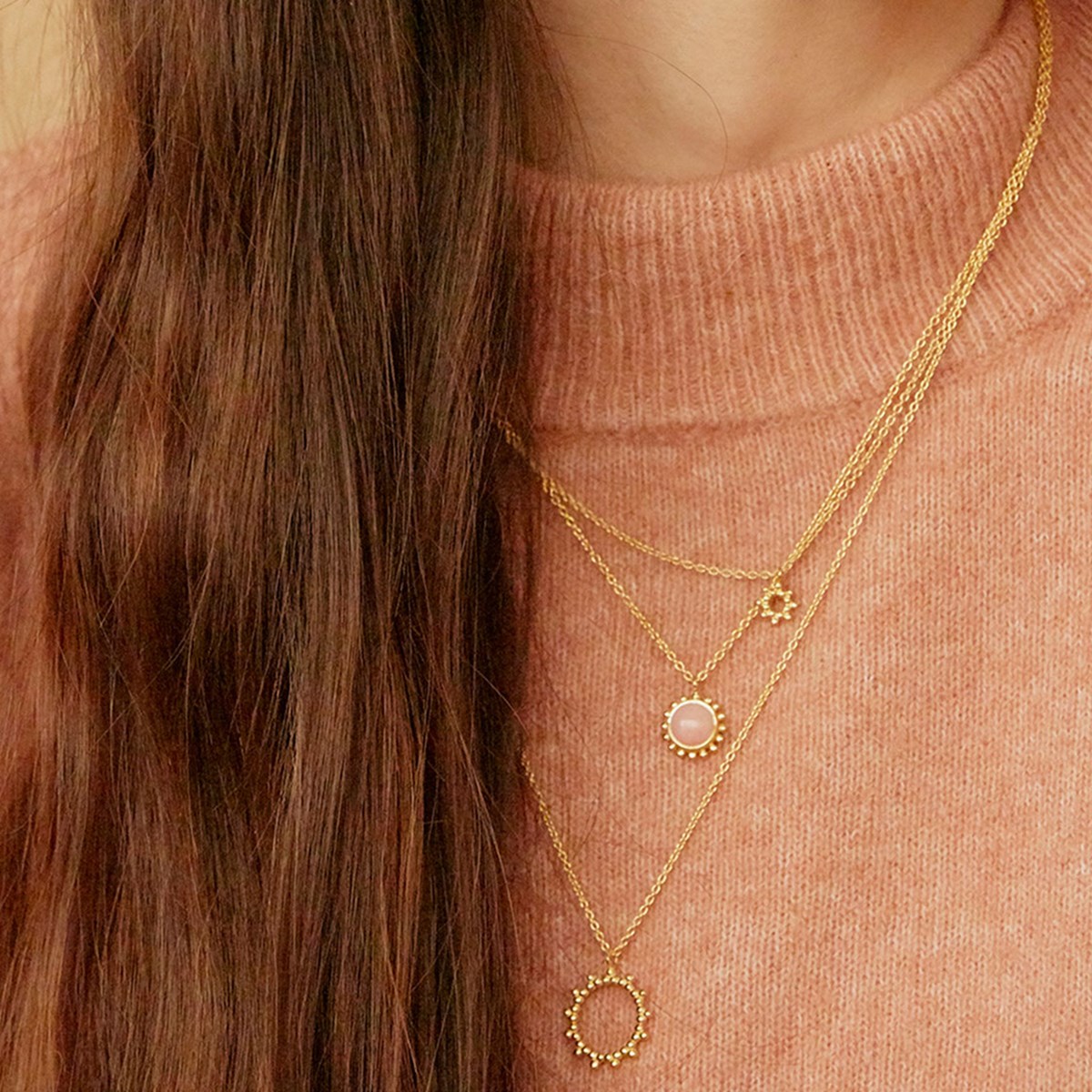 Collier Surya Grand Soleil et Opale Rose
