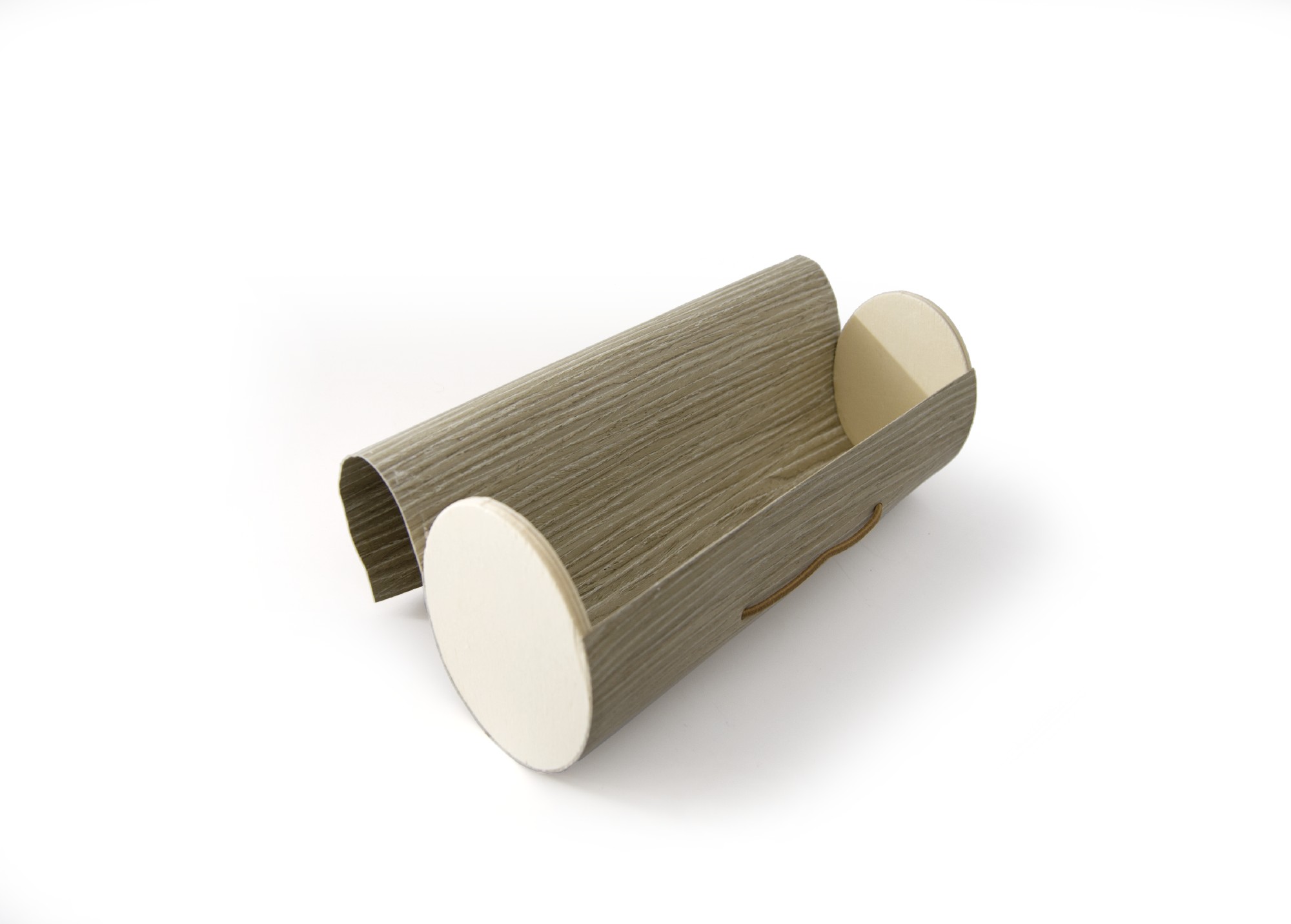 Box 'Tapiste' mit Knopfverschluss, dunkles Furnier, T 7 cm, B 25 cm, H 9 cm von fischer's lagerhaus