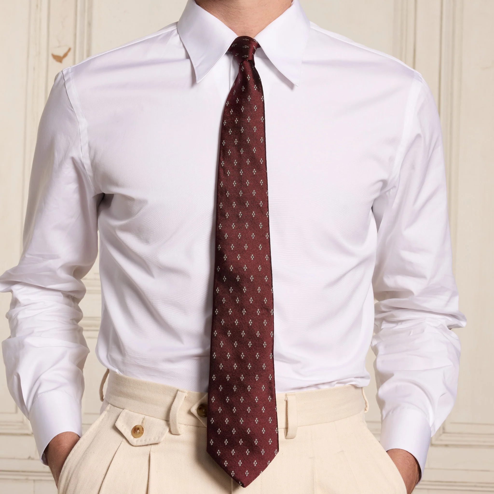 Burgundy patterned tie