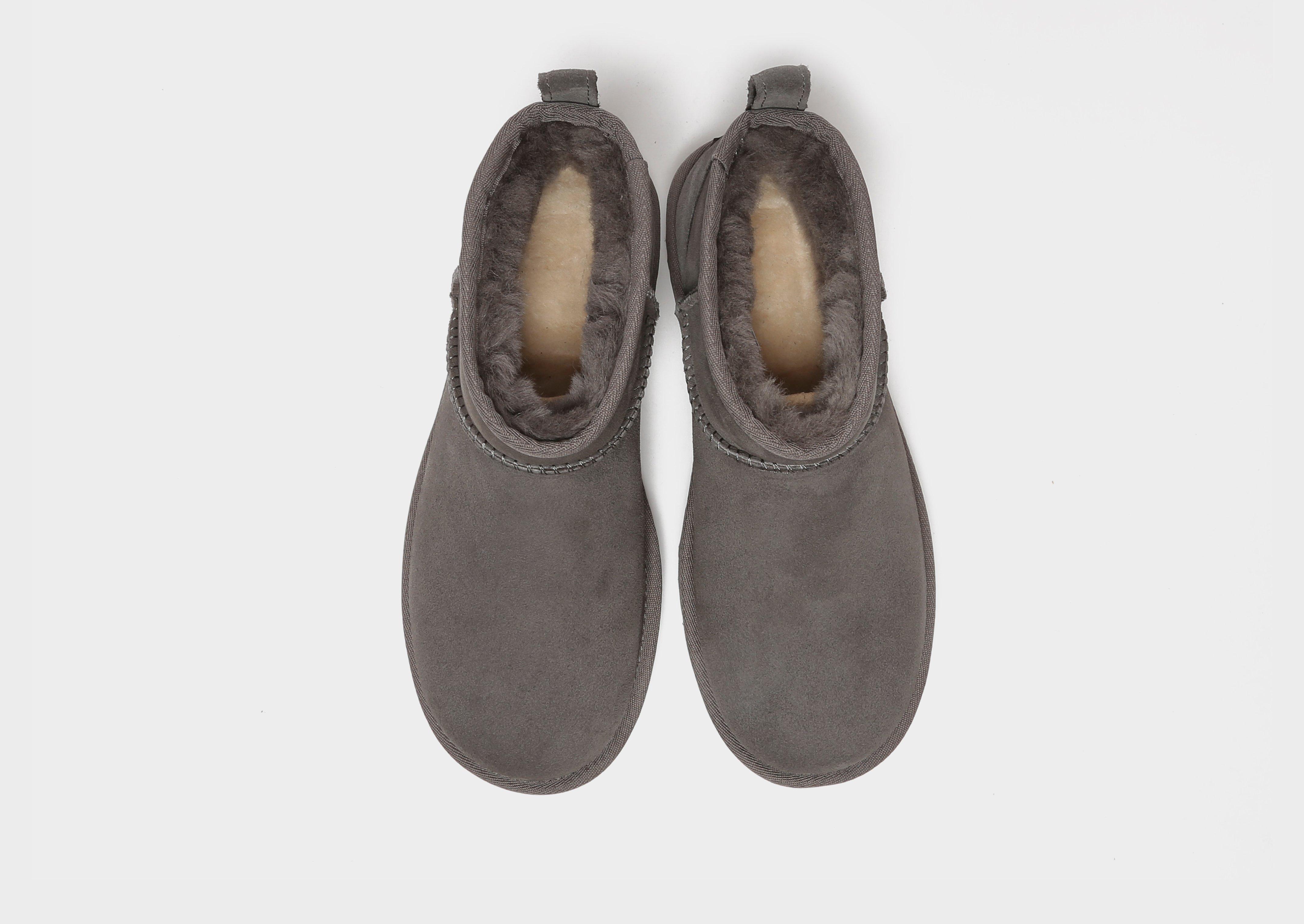 UGG Classic Ultra Mini Boots Femme