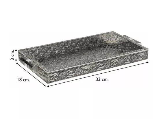 Plateau en métal repoussé argenté 33x18x3h