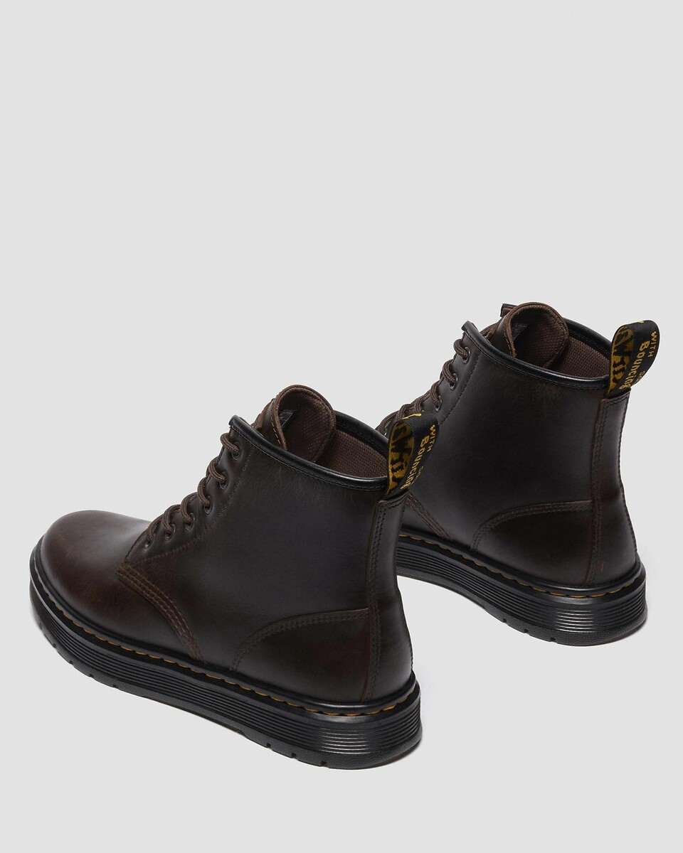 DR. MARTENS<br>Botas Chukka de Couro Brookline