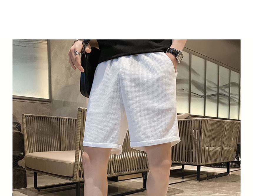 Sinlarity - Mid Rise Plain Shorts