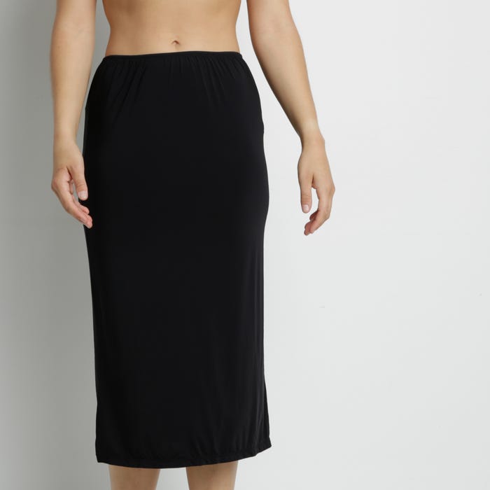 inSua-Basic lange onderrok