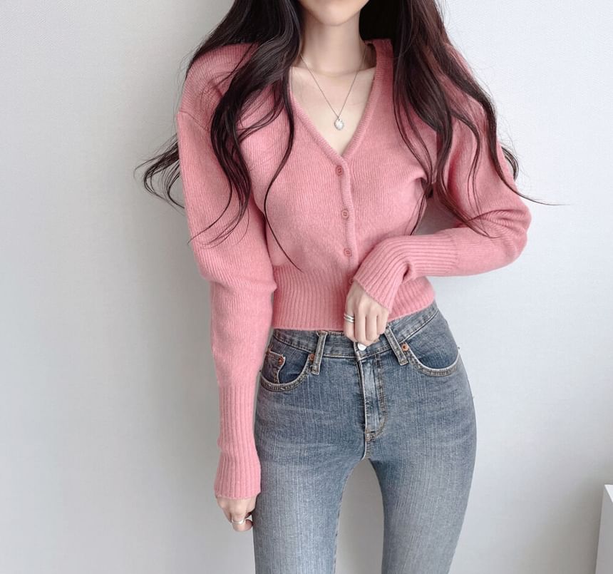 Coris - V-hals, knoopjes, effen cropped vest