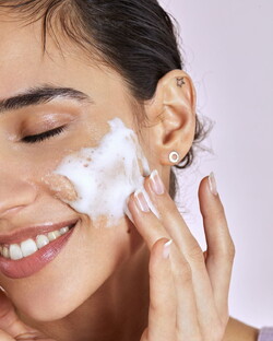 Nivea Naturally Clean Verzachtende Reinigingsbar 75GR