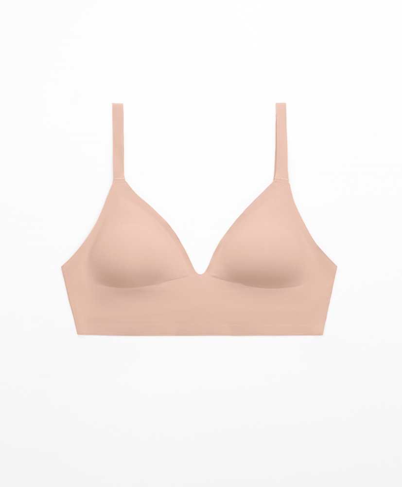 Sutiã top triangular invisível com corte a laser e decote nas costas.