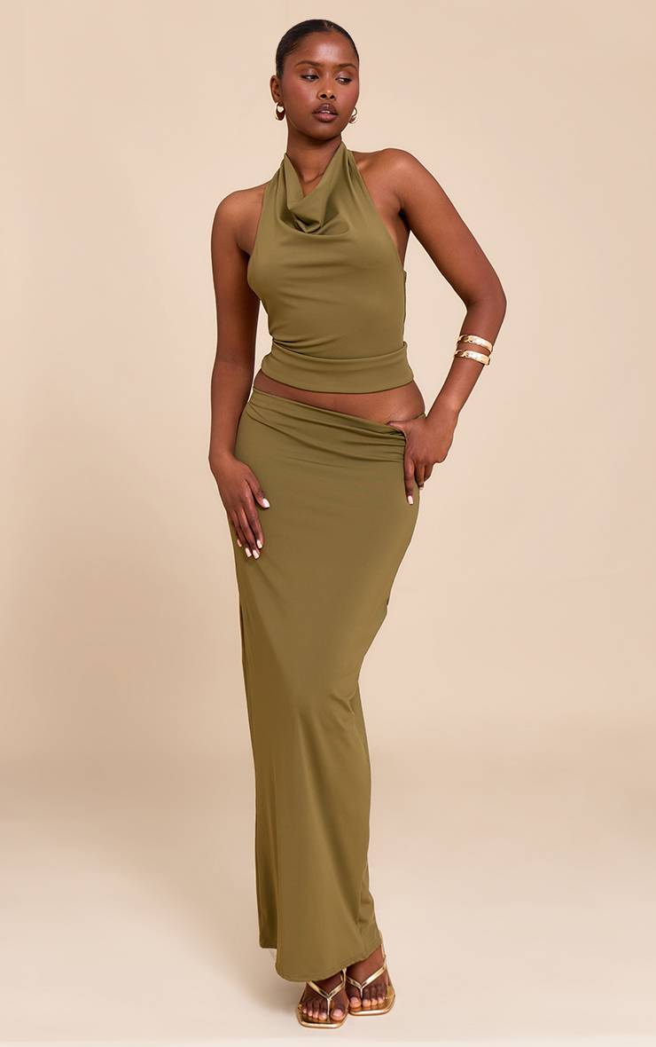 Vert Olive Top Dos Nu À Col Licou Avec Détail Doré En Matière Mate Sculptante