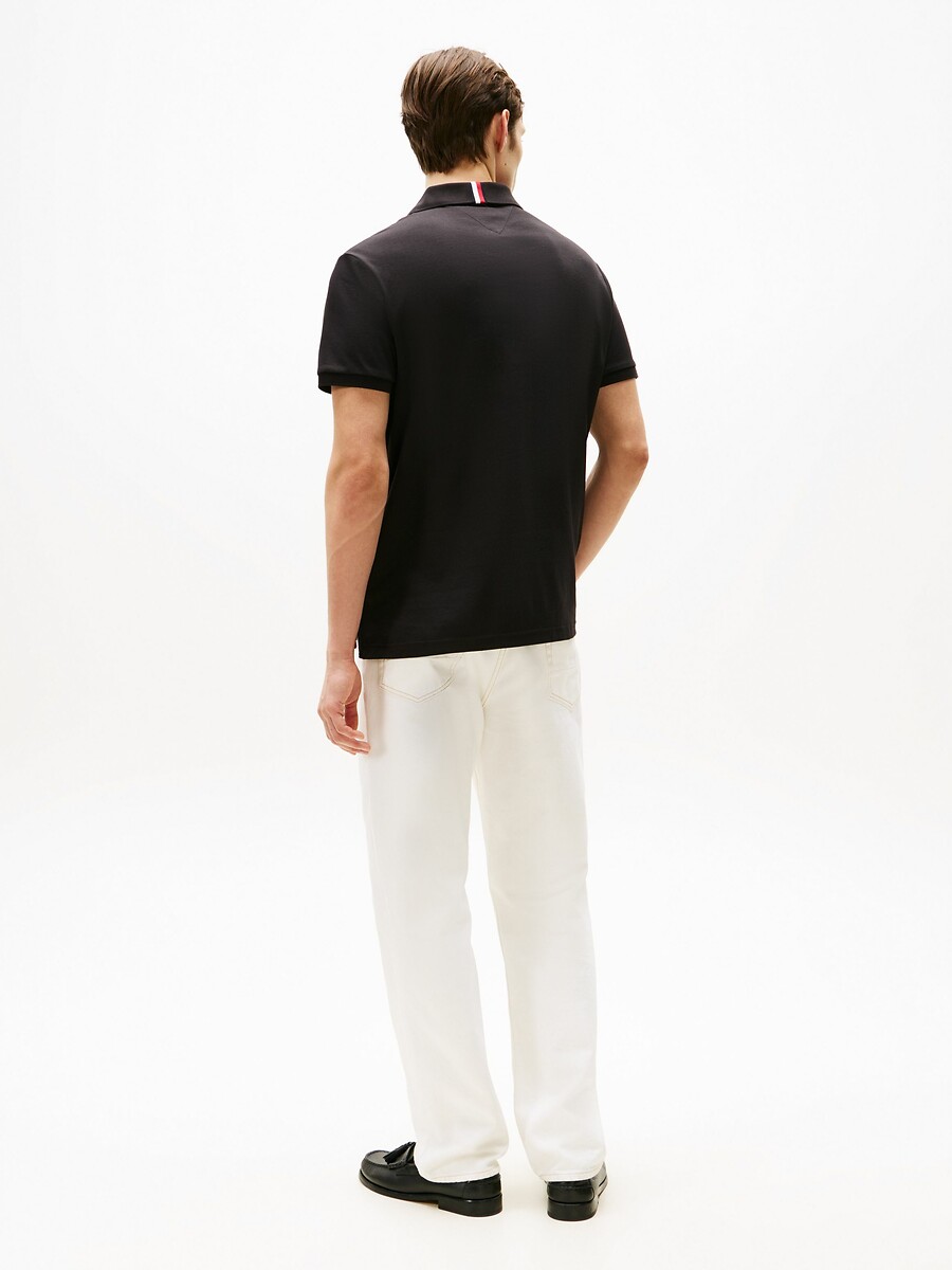 TOMMY HILFIGER<br>Camisa polo regular de manga curta em algodão macio