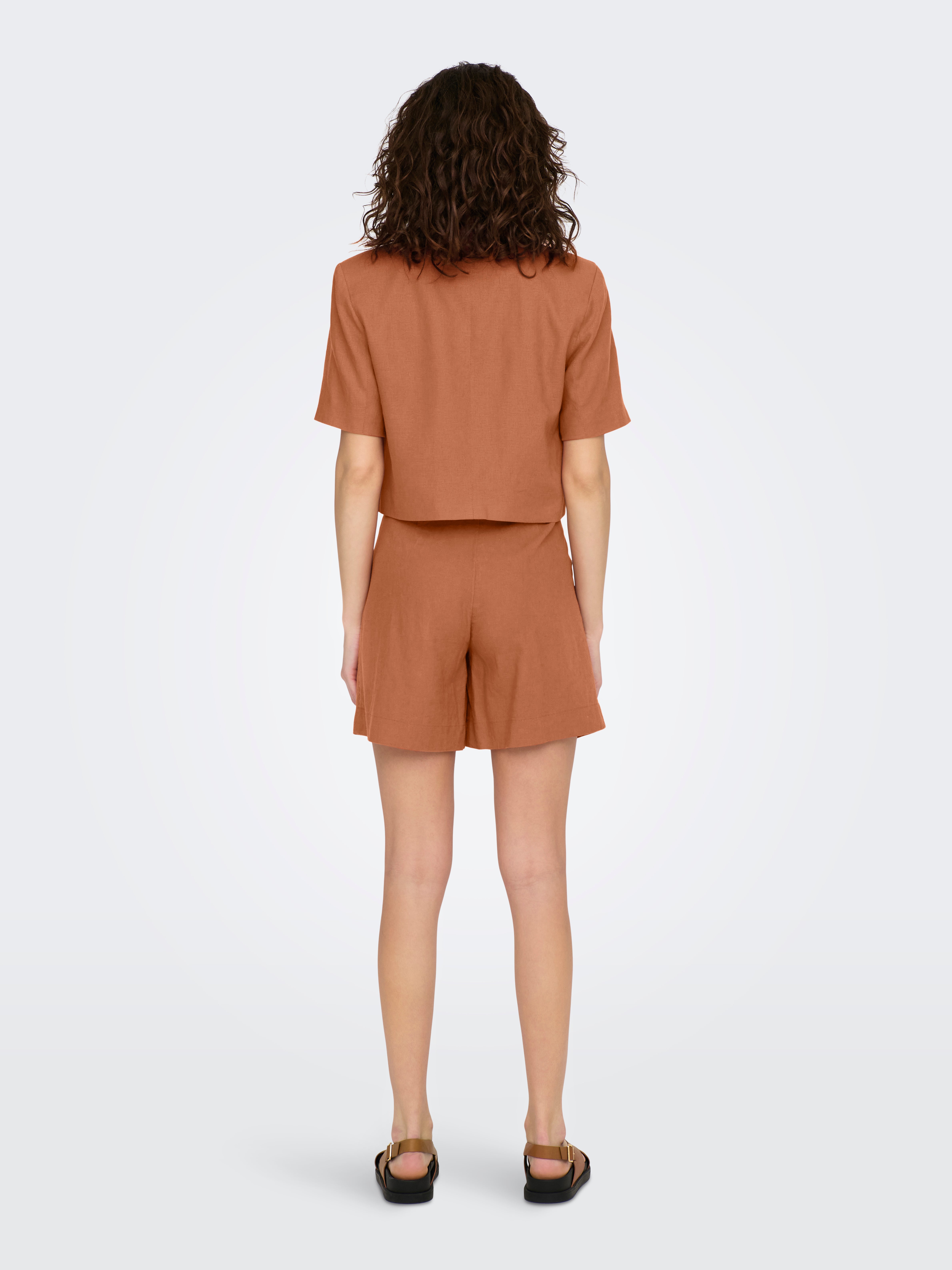ONLLUDO Mittlere Taille Normal geschnitten Shorts Sierra