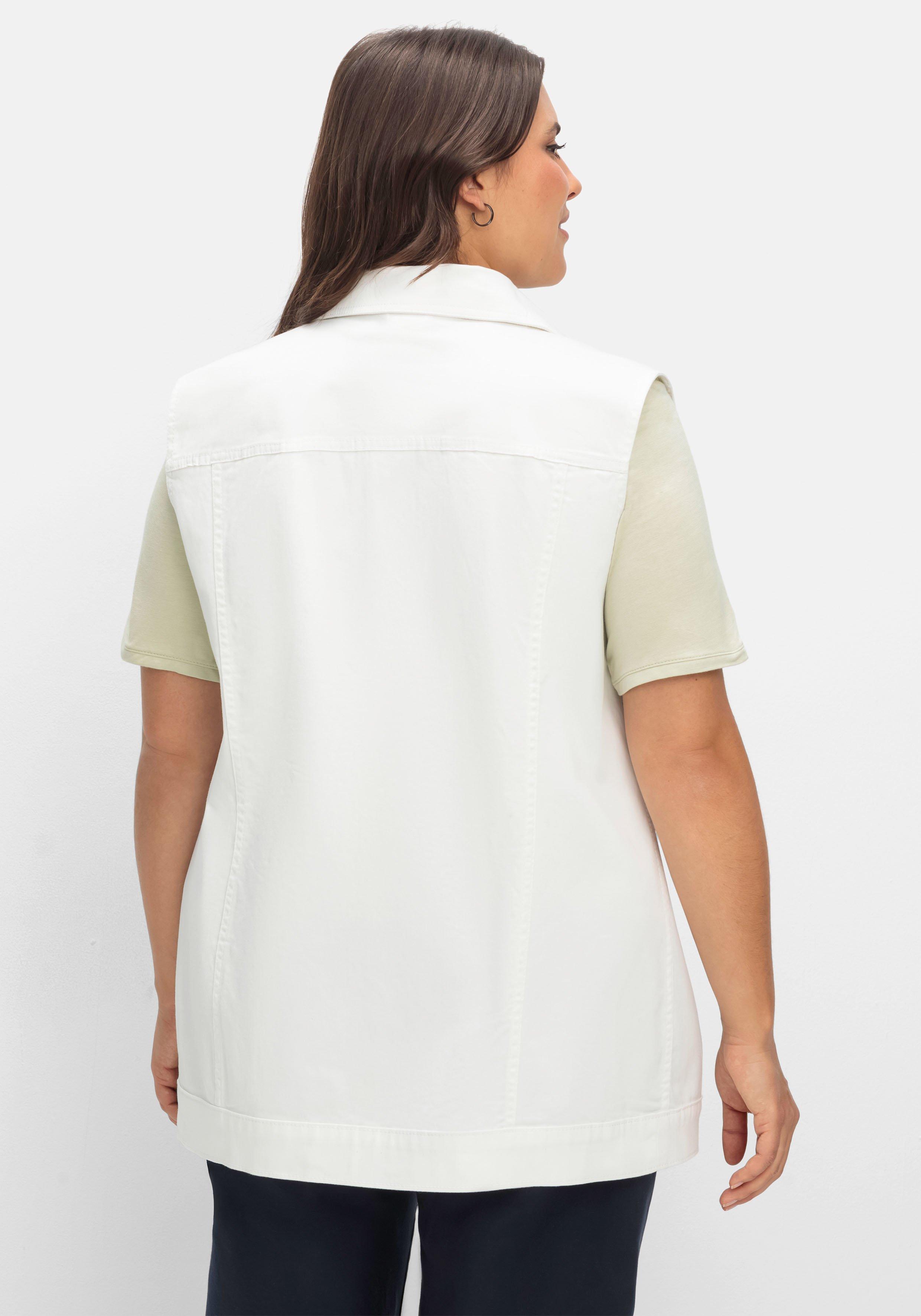 Jeansweste in leicht taillierter Form
