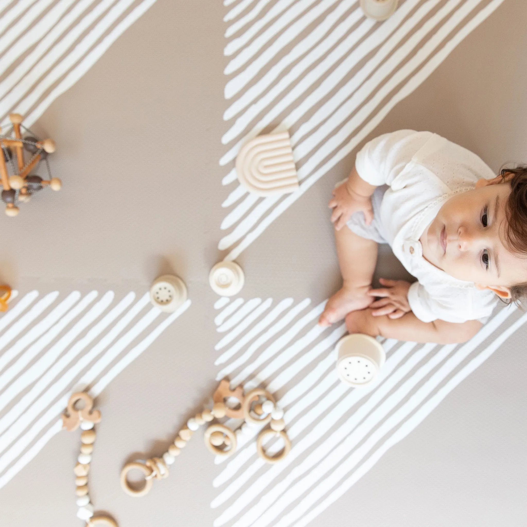Toddlekind Tapis d'Activité - Collection Sandy Lines Tan