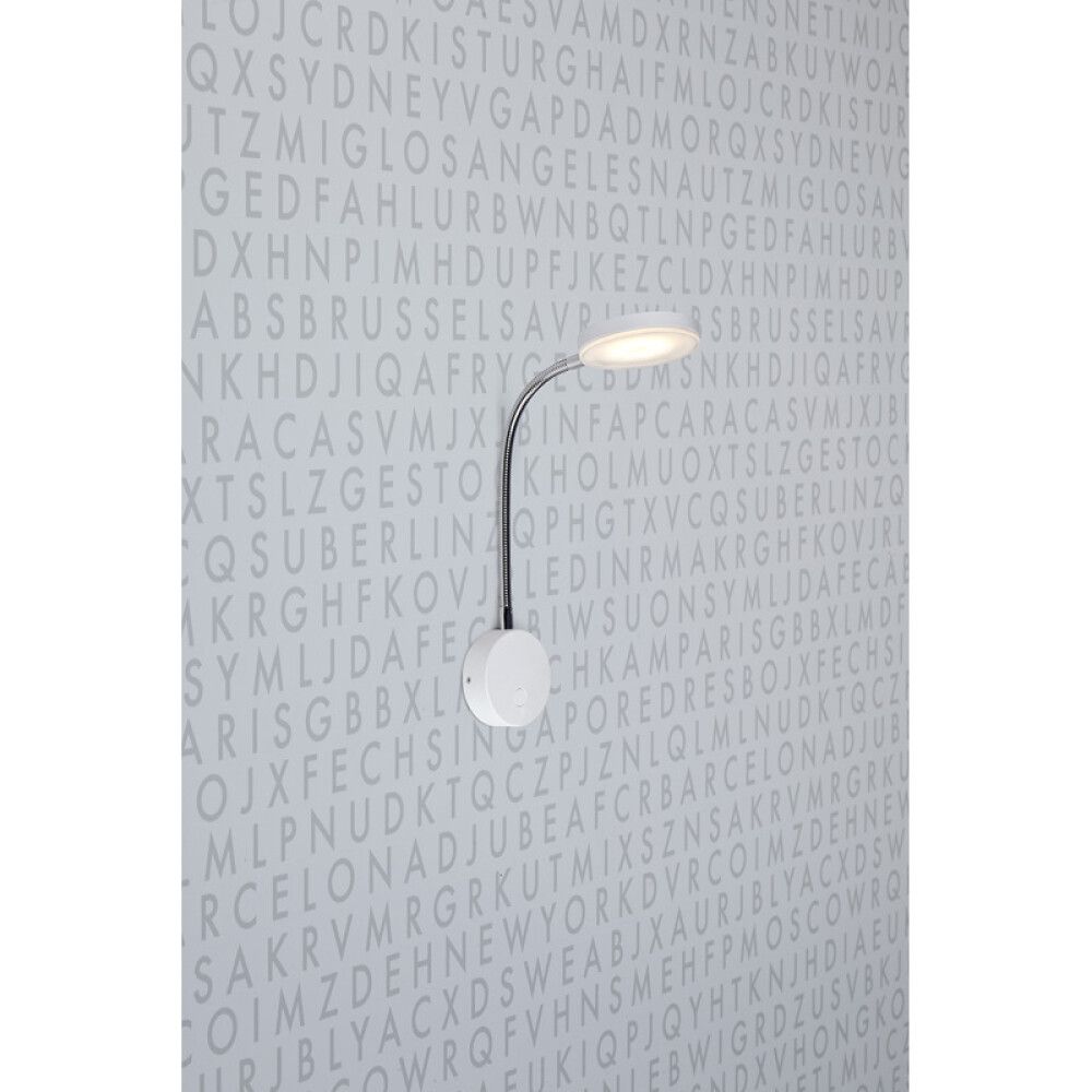 VEGGLAMPE MARKSLÖJD FLEX HVIT