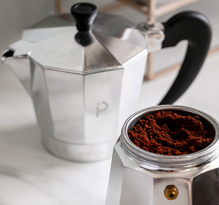 Cafetière italienne - Duna - 12 tasses / 60 cl + offre cadeau - PYLANO