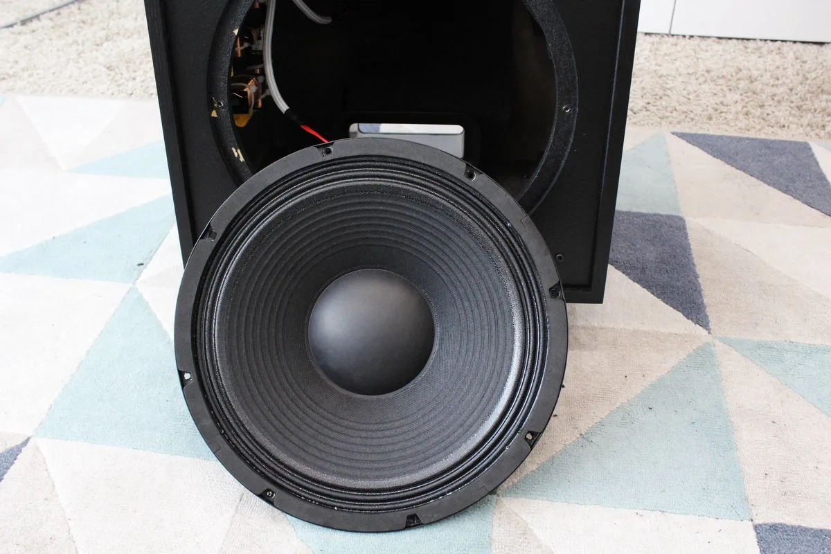 Klipsch Heresy IV Noir (la paire) Enceintes colonne