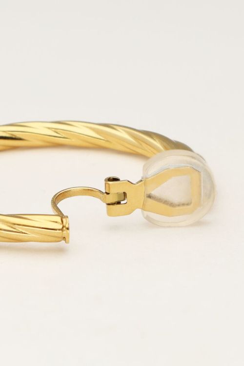 Clip oorringen met chunky twist