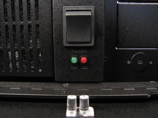 Chieftec UNC-410S-B - Rack-monterbar 4U - ATX - ingen strømforsyning - sort - USB