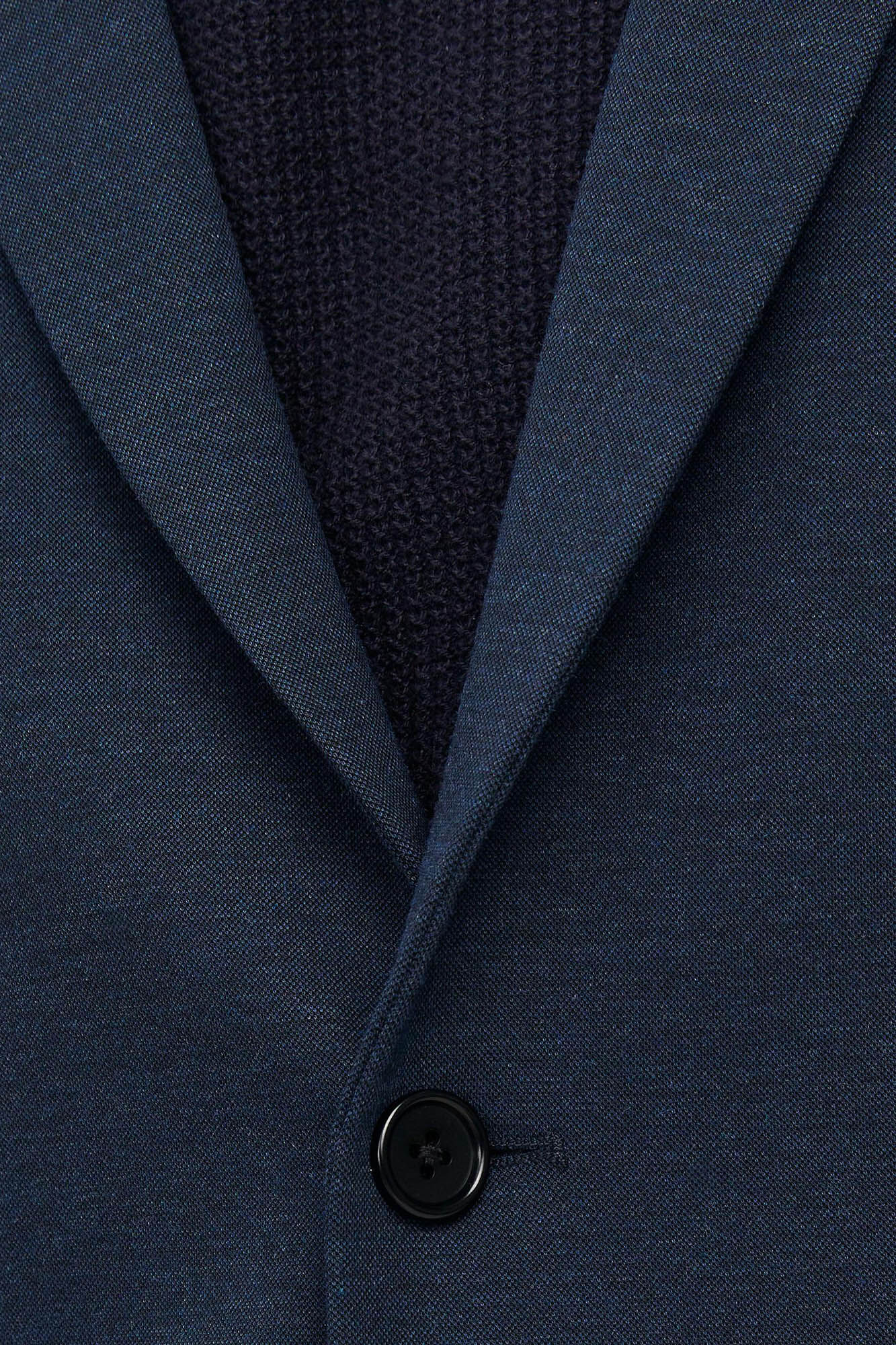 Blazer de corte justo com poliéster reciclado