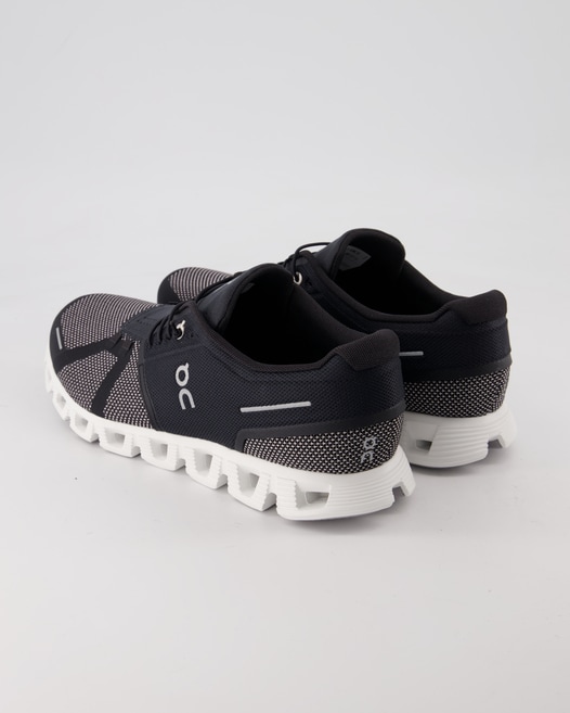 ON Running Cloud 5 Combo Sportschuhe in Schwarz