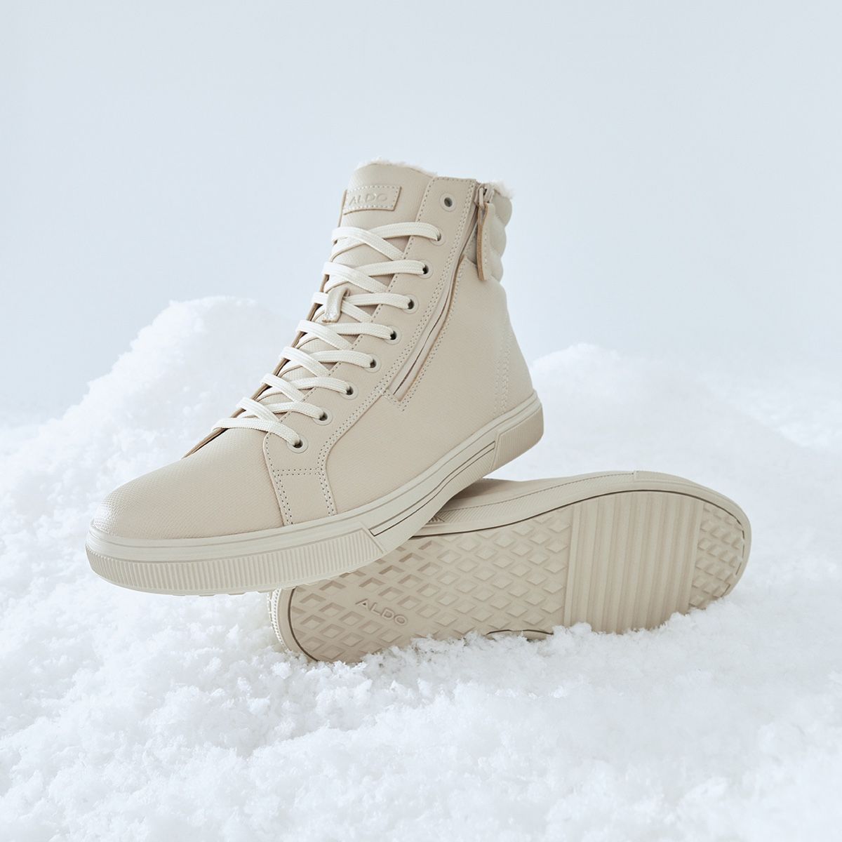 Freesole Light Beige Men Weather ready