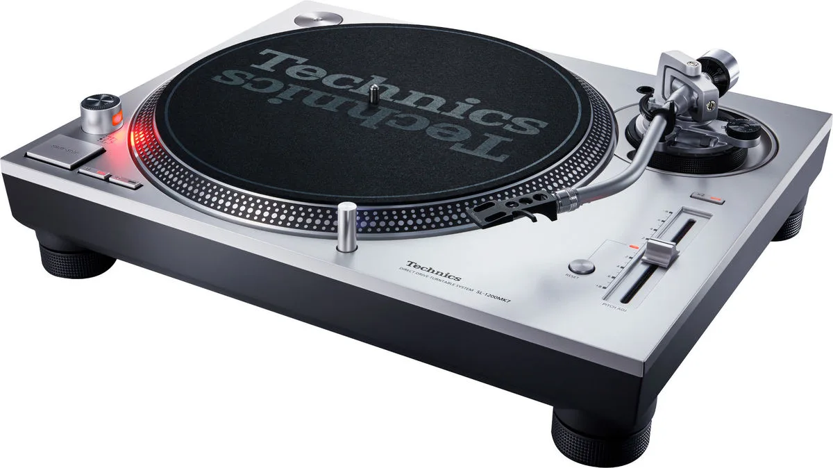 Technics SL-1200 MK7 Platines vinyle hi-fi