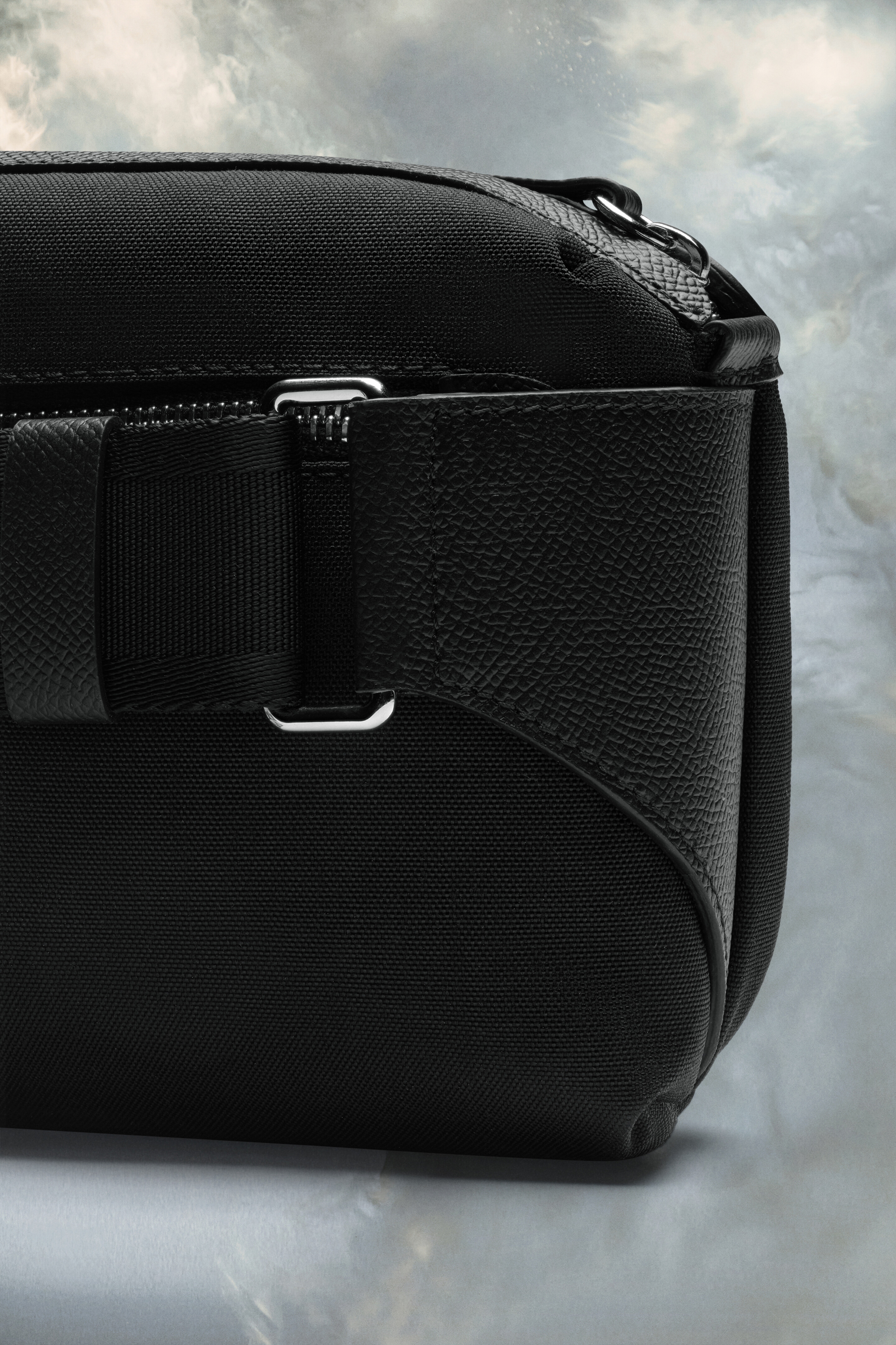 Glam Slam Sport body bag en cuir pour femme Noir