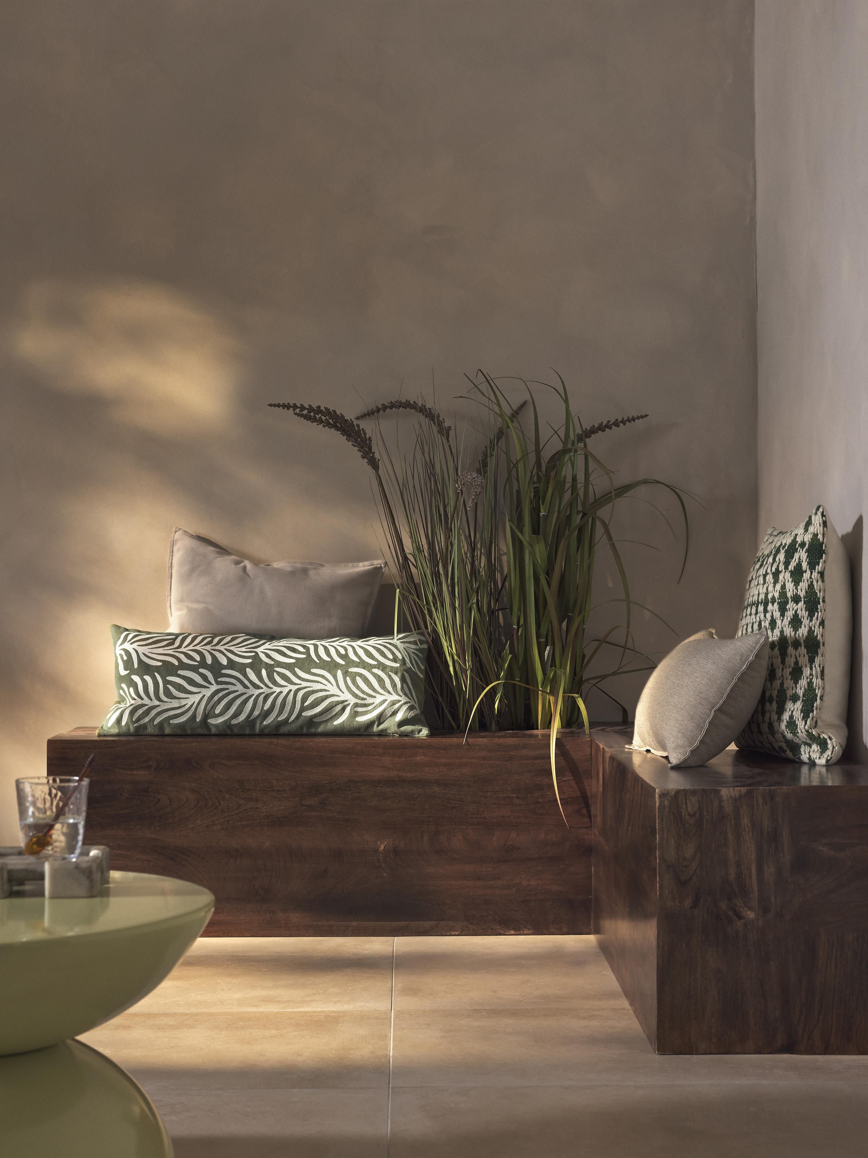 Outdoor kussenhoes Aryna met decoratie