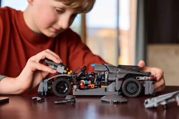 LEGO Technic 42173 Koenigsegg Jesko Absolut-hyperbil – grå