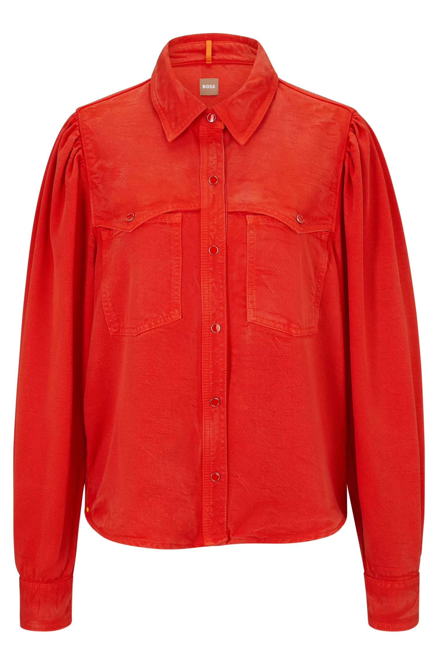 Blusa BOSS preta, corte regular, com fecho de pressão e gola pontiaguda.