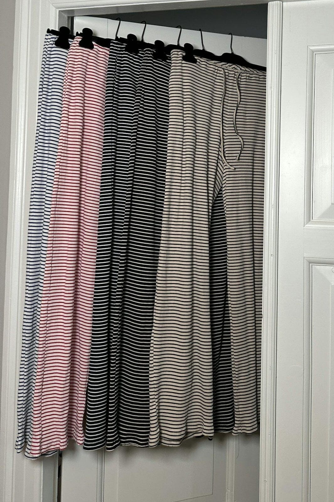 Neo Noir Geri Stripe Pants 702 dark navy