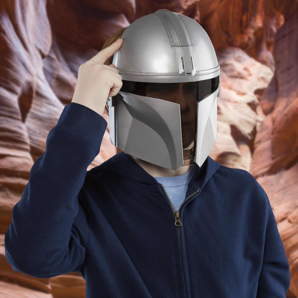 SW Mandalorian Feature Maske