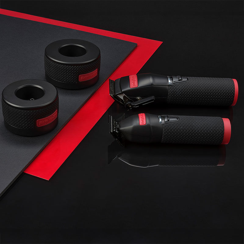 Socle de charge pour tondeuse de finition Boost+ black & red